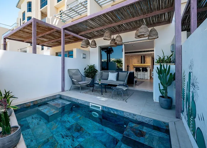 The Townhouses The Pearl